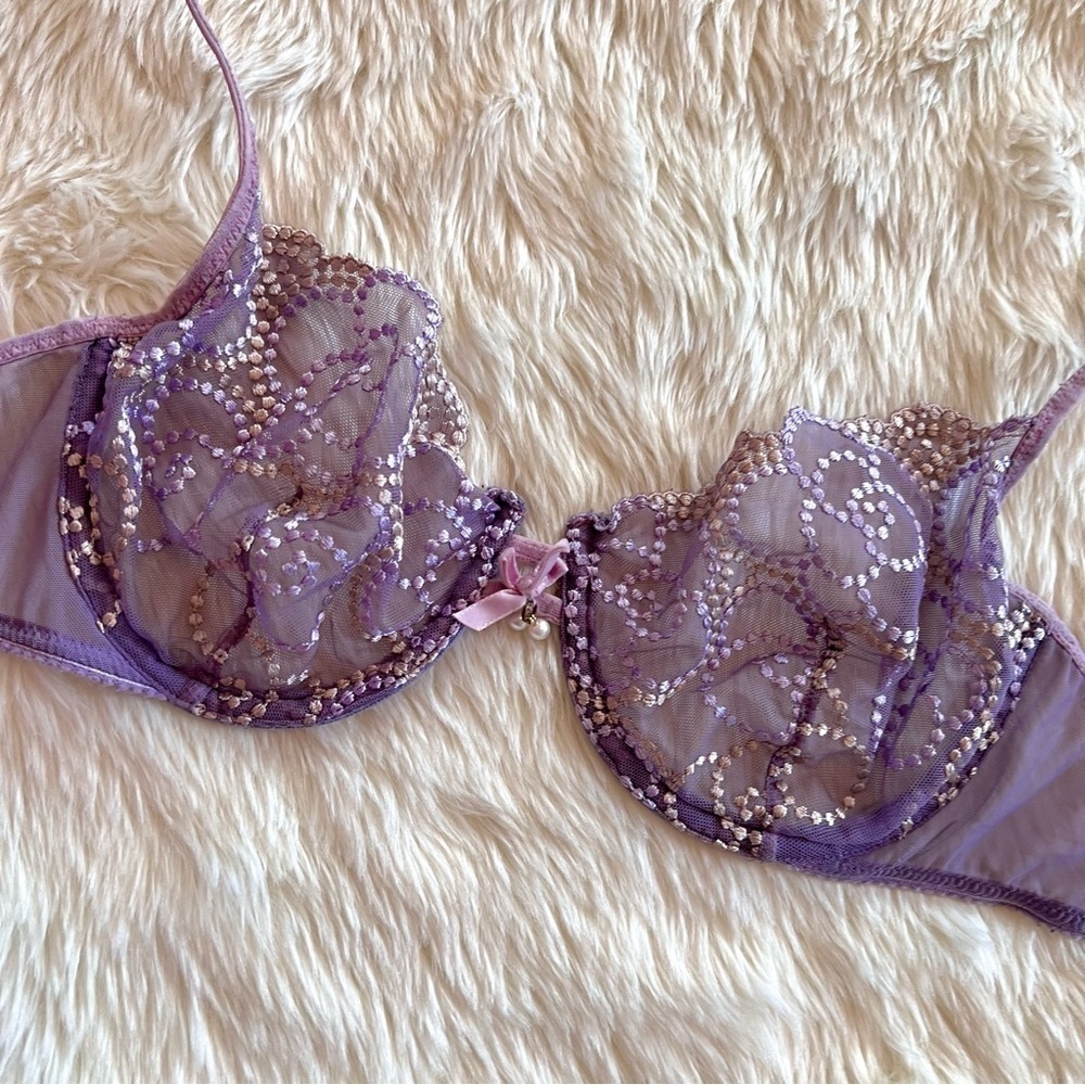 Rare Victoria’s Secret Y2K Bra